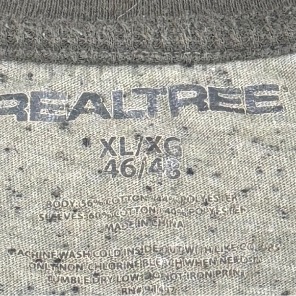 Realtree Green Long Sleeve Tee with Antler Design XL - Picture 8 of 13